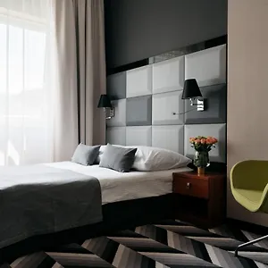 **** Hotel Apis Polsko